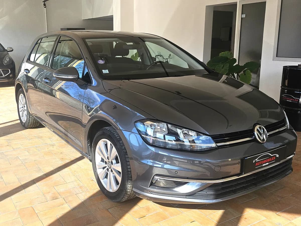 VOLKSWAGEN Golf VII