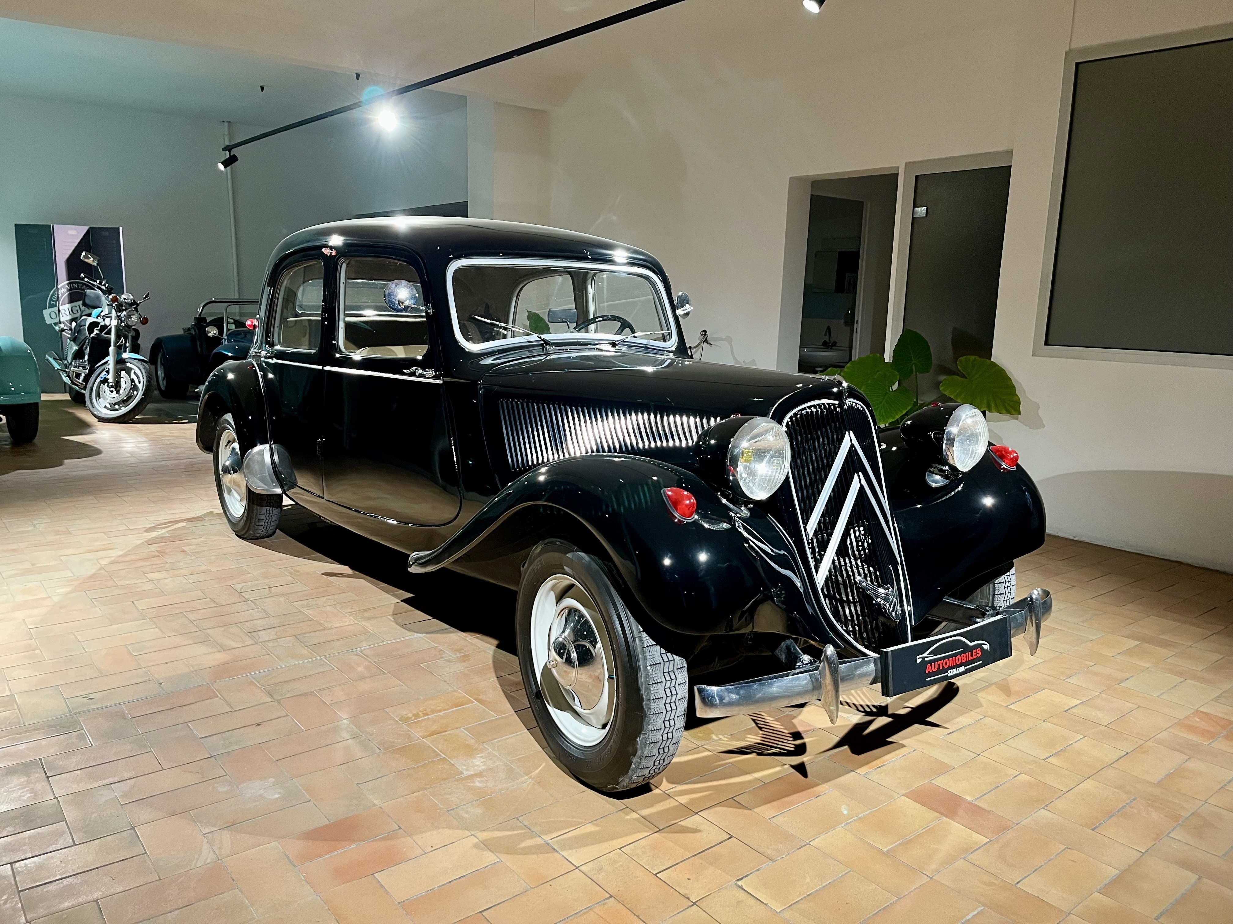 CITROEN Traction